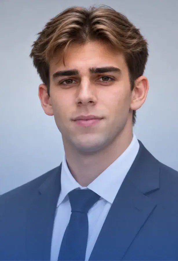7 Evan Korski